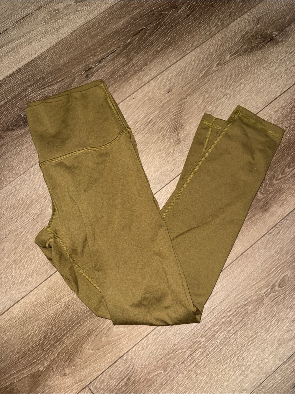 Fleo Olive Green High-Waist Leggings with Logo